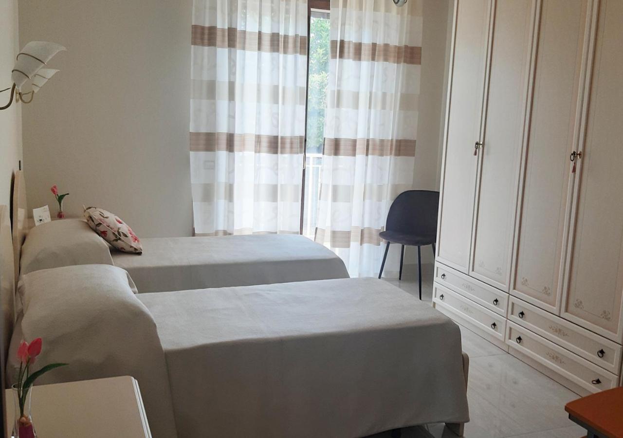 스카파티 Domus In Fonte B&B 외부 사진